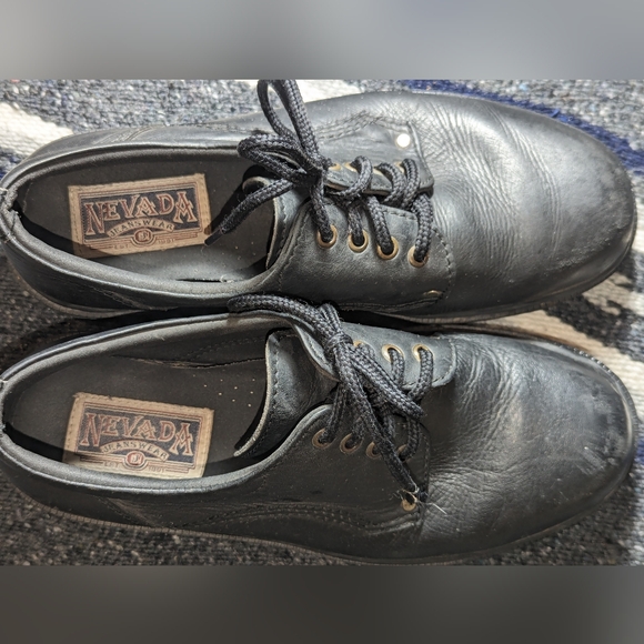 Leather Shoes - Nevada Brand - Men's Size 10US - Picture 4 of 8